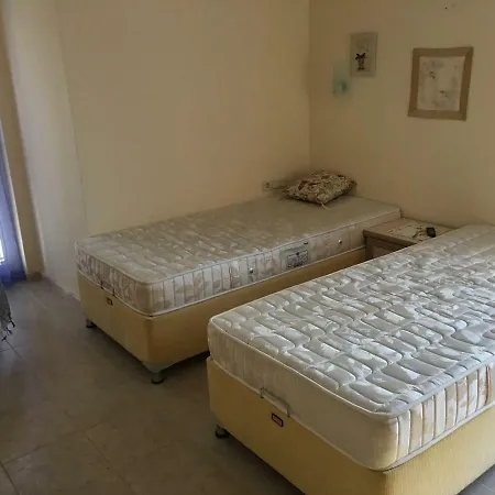 Artemisia Apartment